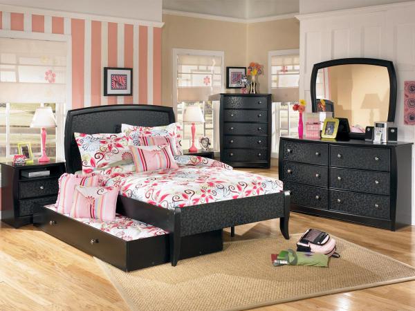 مهم ترین ویژگی تخت چوبی